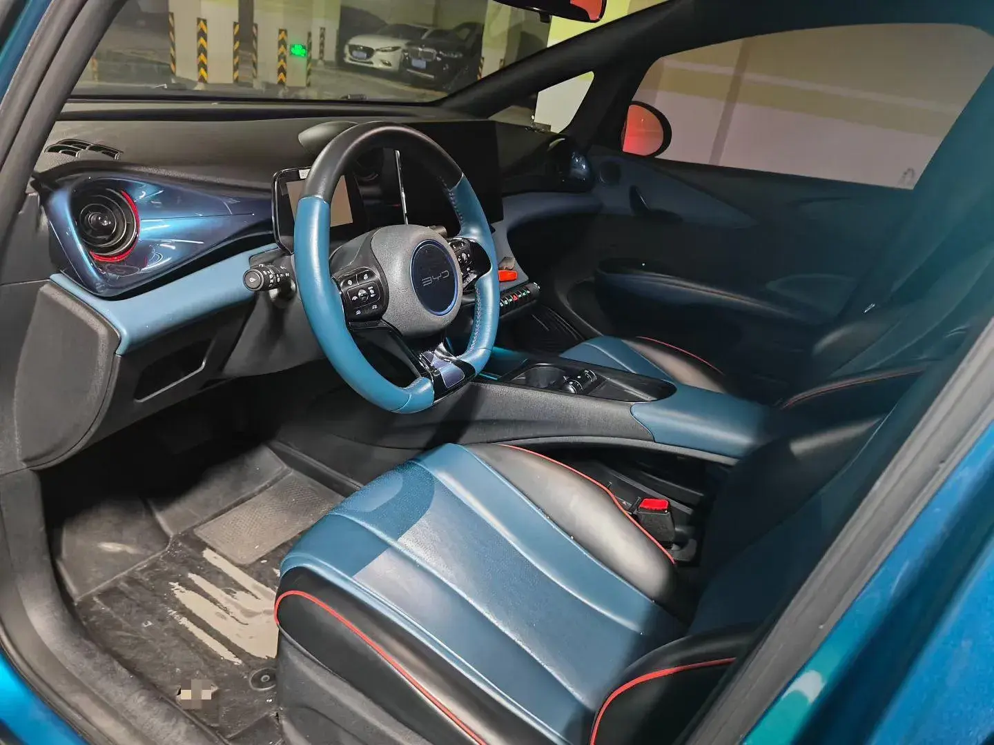 2021 BYD DOLPHIN thumbnail 3