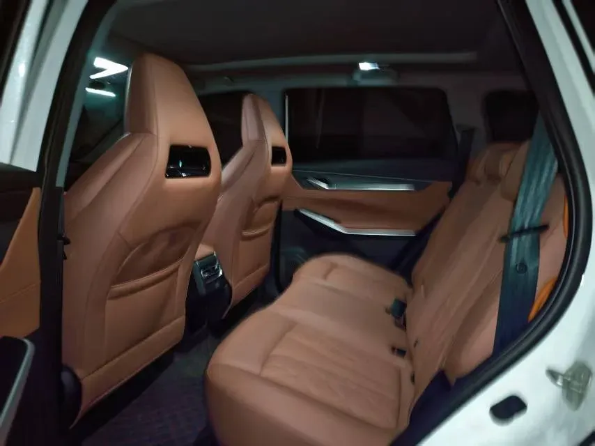 2024 ChangAn CS75 Plus 2.0T 233HP L4 8AT,autocango,china used car exporter,china ev exporter,chinese used car exporter,chinese used ev exporter