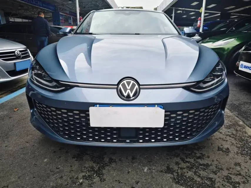 2022 VOLKSWAGEN LAMANDO thumbnail 2