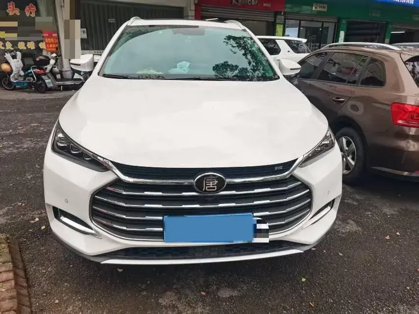 2019 BYD TANG thumbnail 2