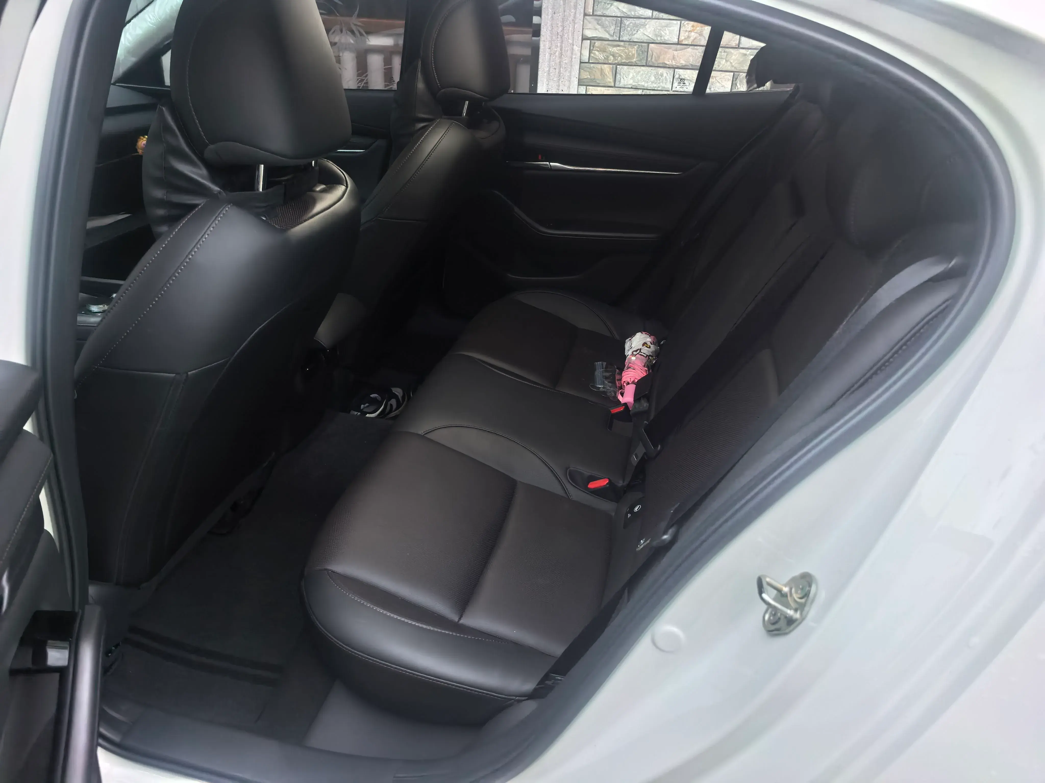 2023 MAZDA 3 thumbnail 4