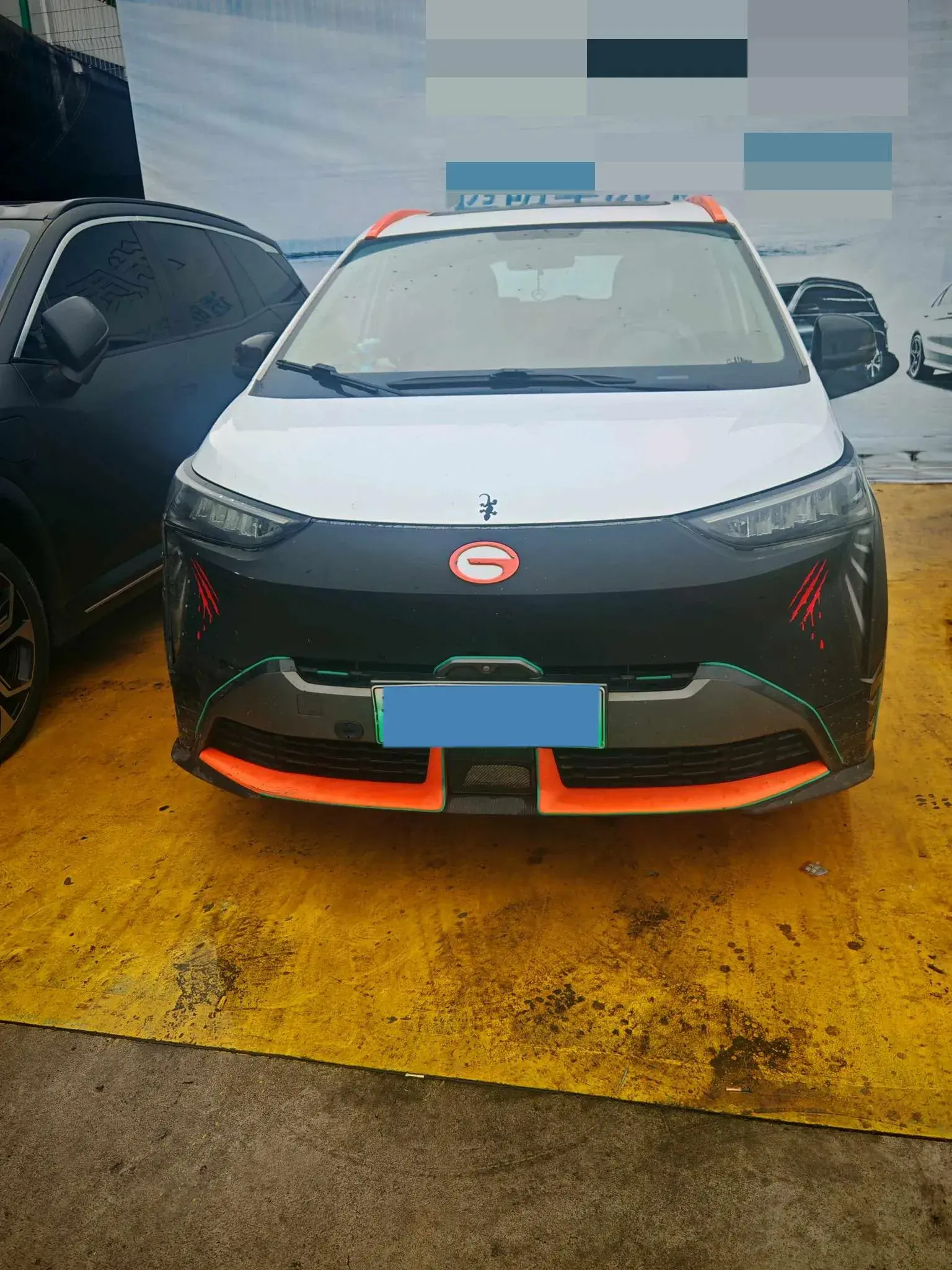 2021 AION Y thumbnail 2