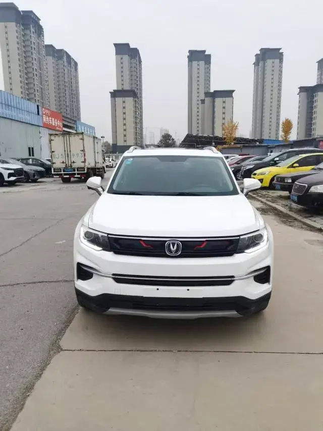 2019 CHANGAN CS35 thumbnail 2