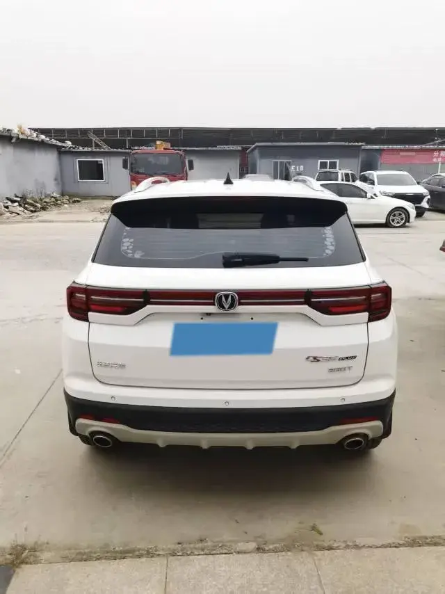 2019 CHANGAN CS35 thumbnail 4