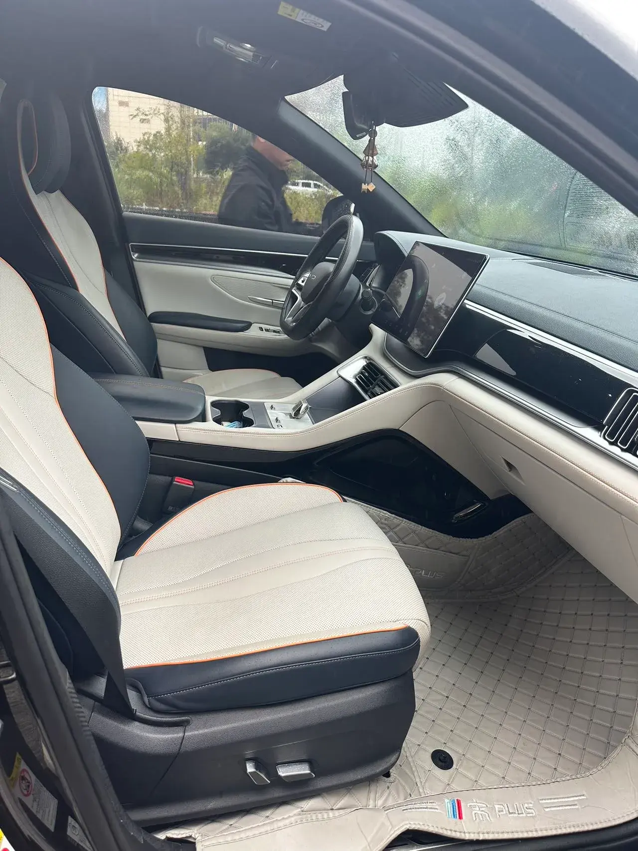 2023 BYD SONG thumbnail 4