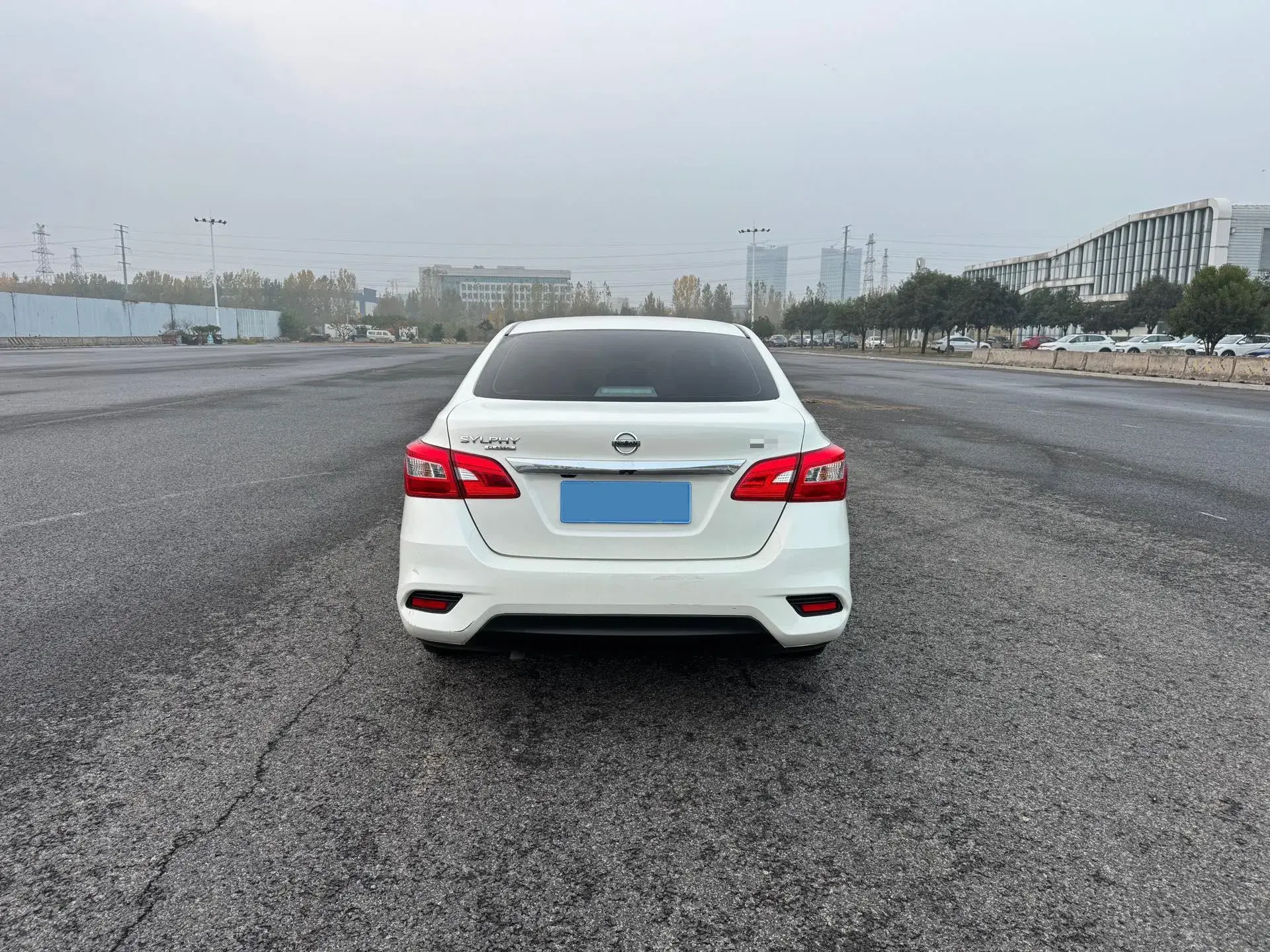 2022 NISSAN SYLPHY thumbnail 4