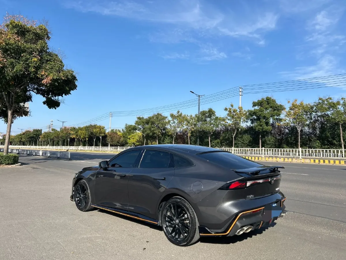 2022 ChangAn UNI-V 1.5T 188HP L4 7DCT,autocango,china used car exporter,china ev exporter,chinese used car exporter,chinese used ev exporter