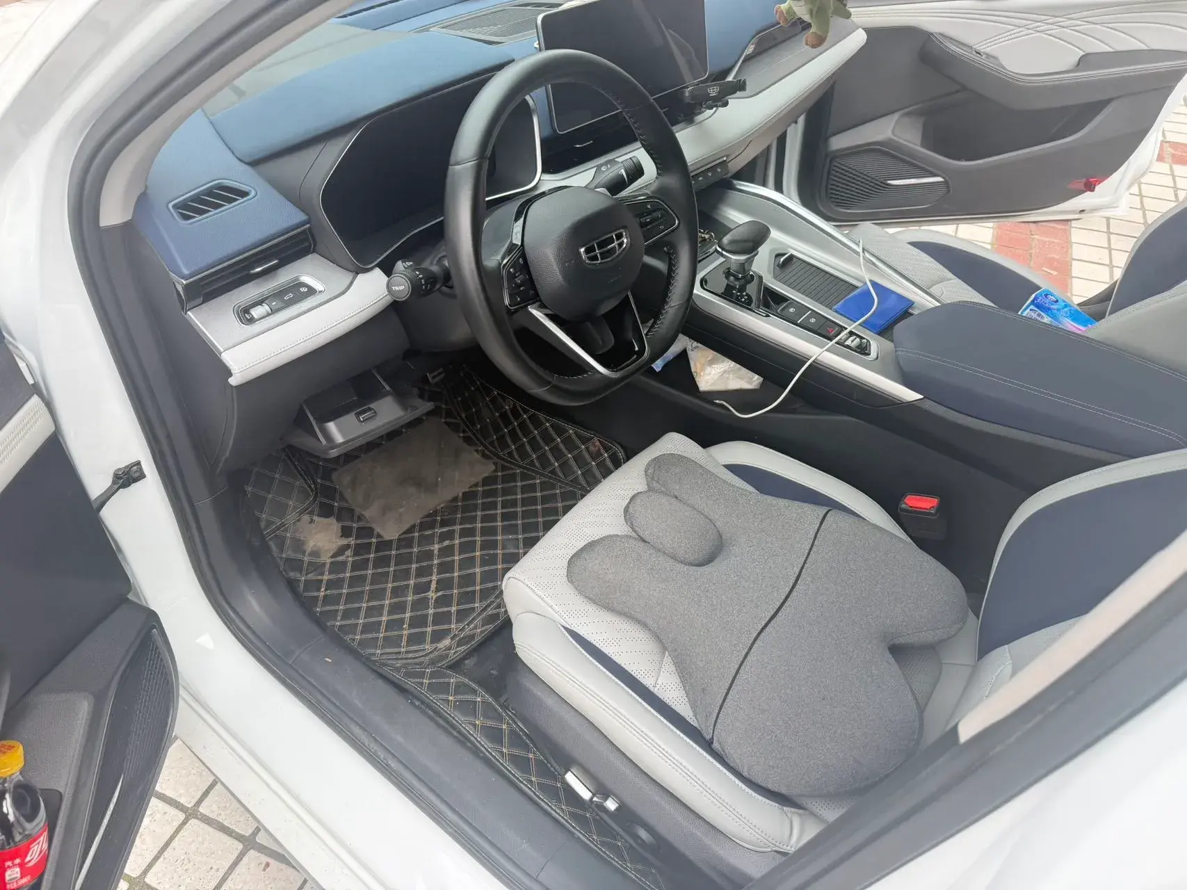 2020 GEELY BINRAY thumbnail 2