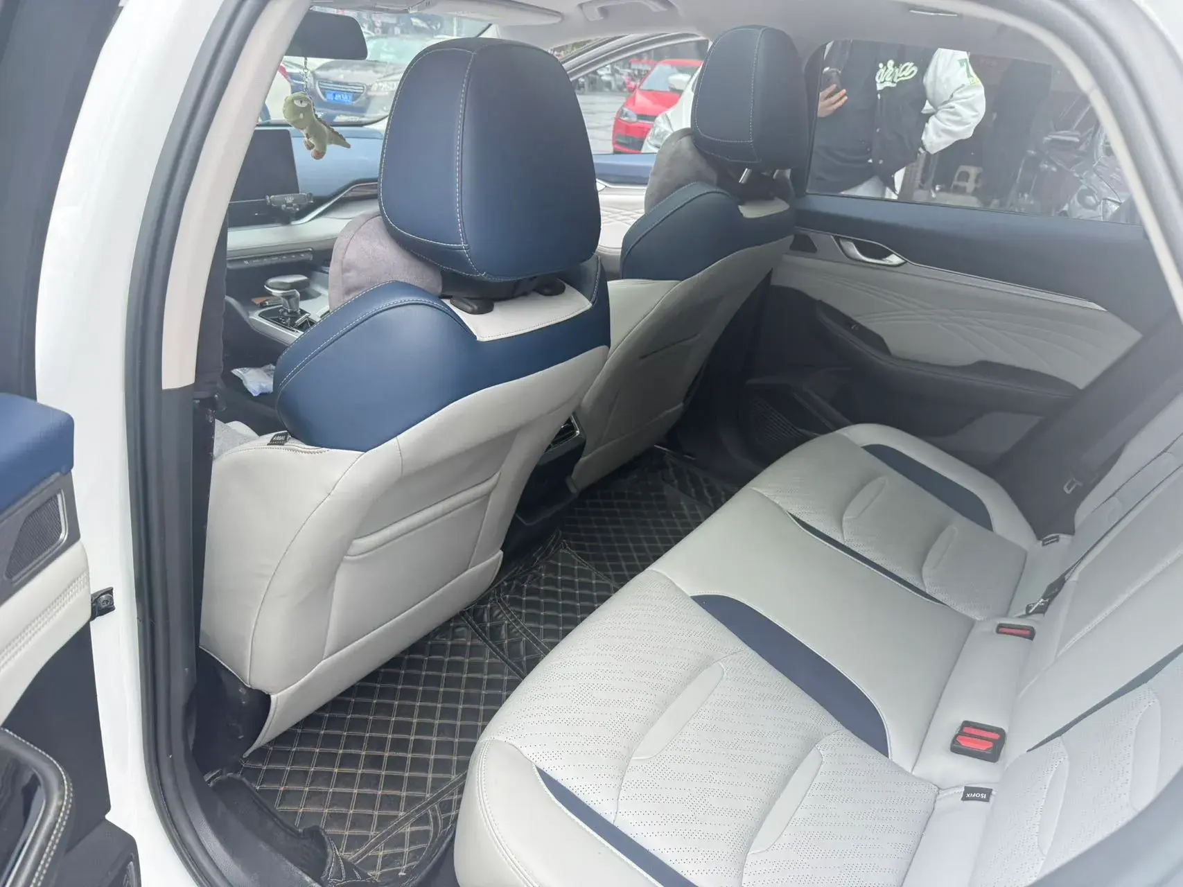 2020 GEELY BINRAY thumbnail 3