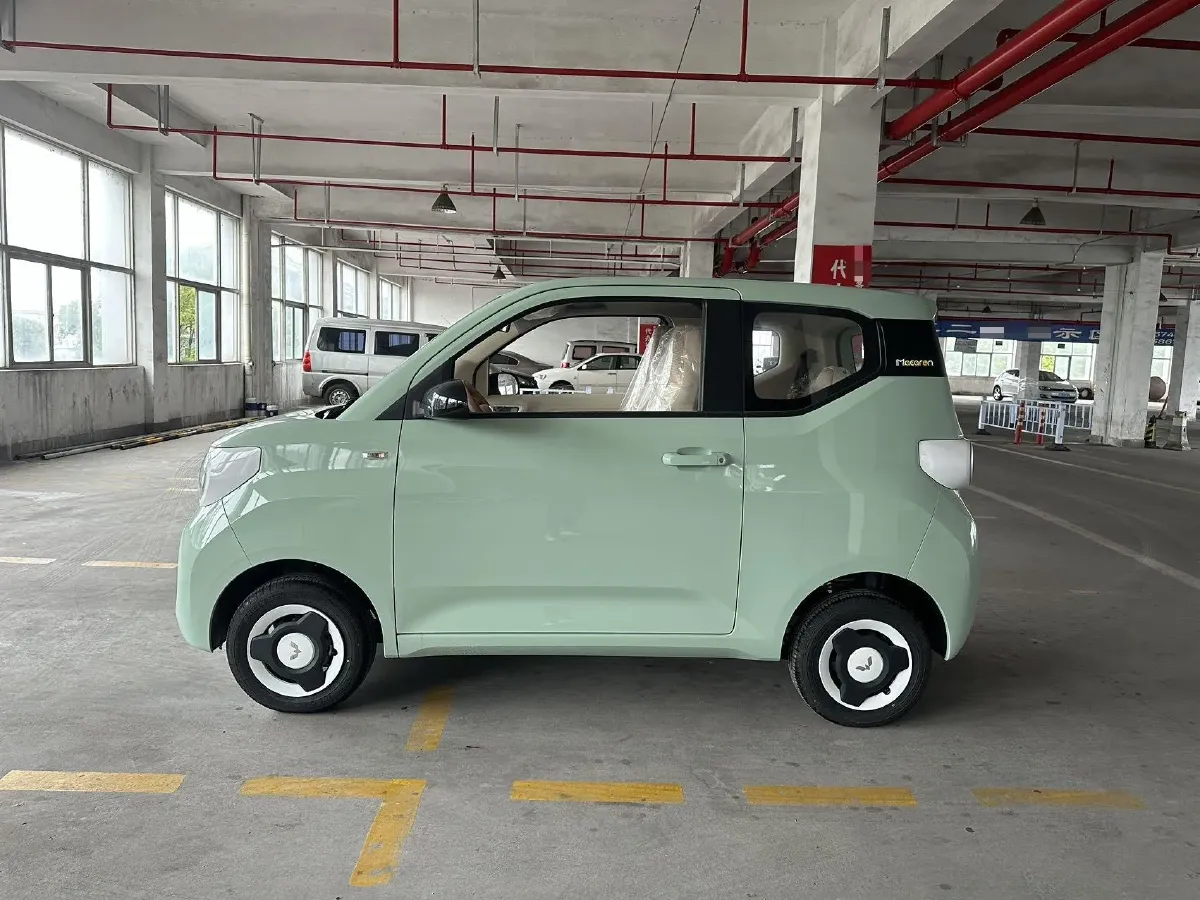 2024 WuLing HongGuang MINI EV BEV 17.3KWH,autocango,china used car exporter,china ev exporter,chinese used car exporter,chinese used ev exporter