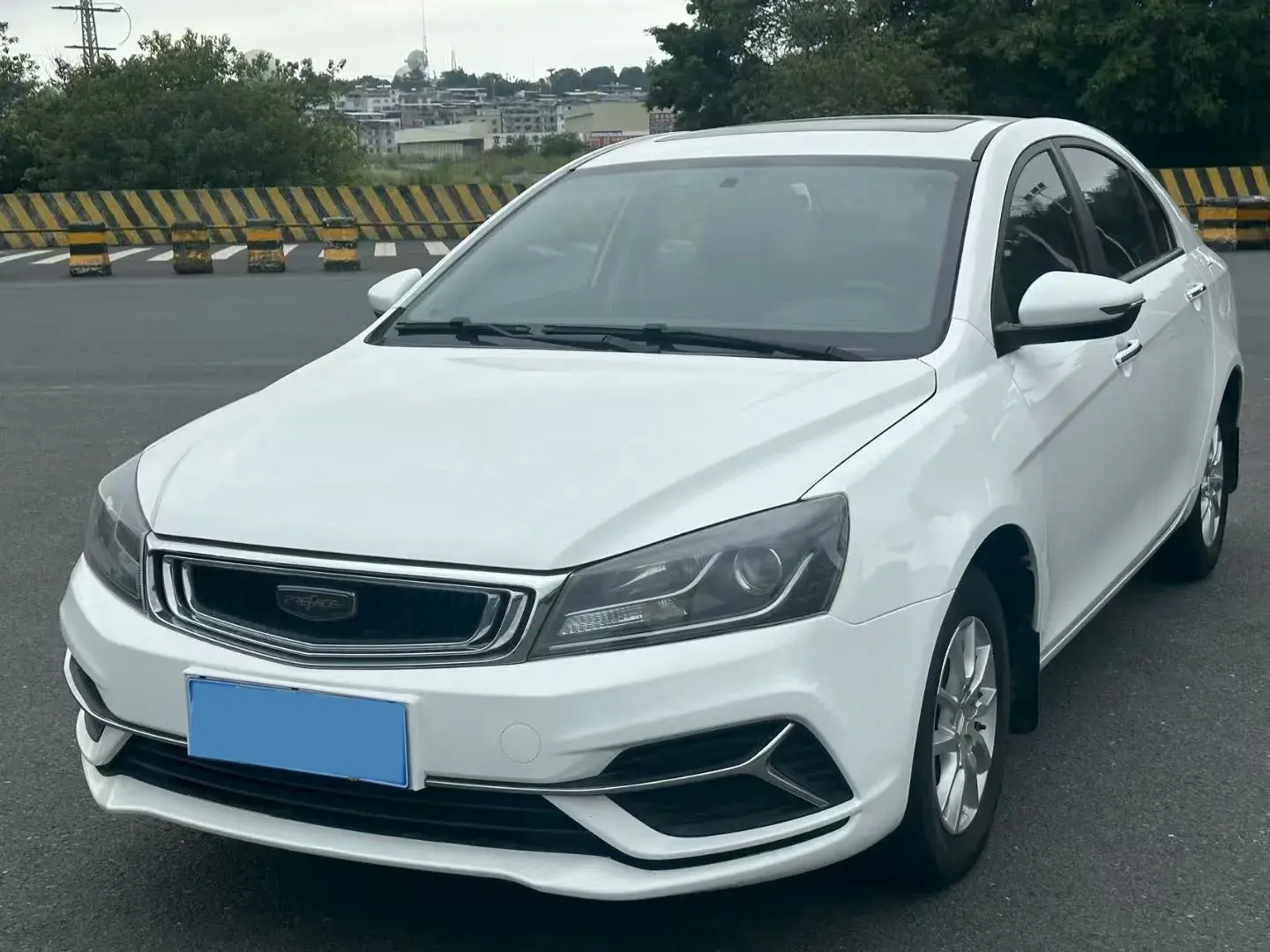 2020 GEELY EMGRAND view 1