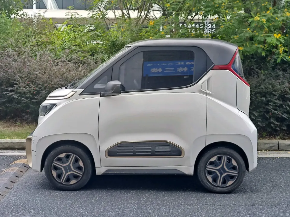 2019 BaoJun E200 BEV 24KWH,autocango,china used car exporter,china ev exporter,chinese used car exporter,chinese used ev exporter