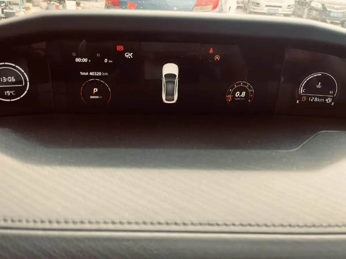 2022 ChangAn UNI-V 1.5T 188HP L4 7DCT,autocango,china used car exporter,china ev exporter,chinese used car exporter,chinese used ev exporter