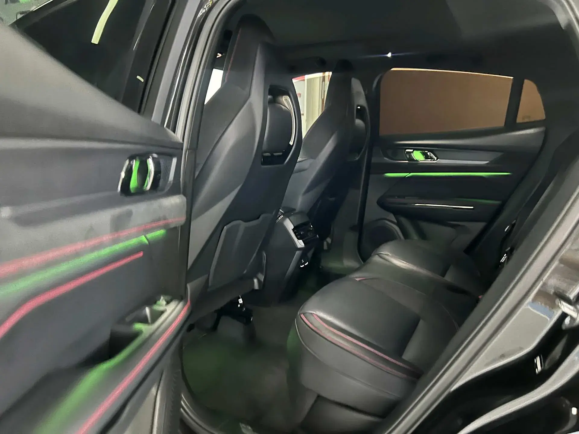 2020 LYNK&CO 05 thumbnail 4