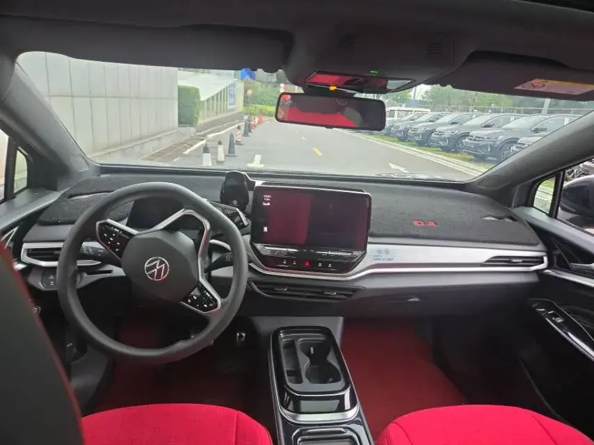 2021 VOLKSWAGEN ID.4 thumbnail 3