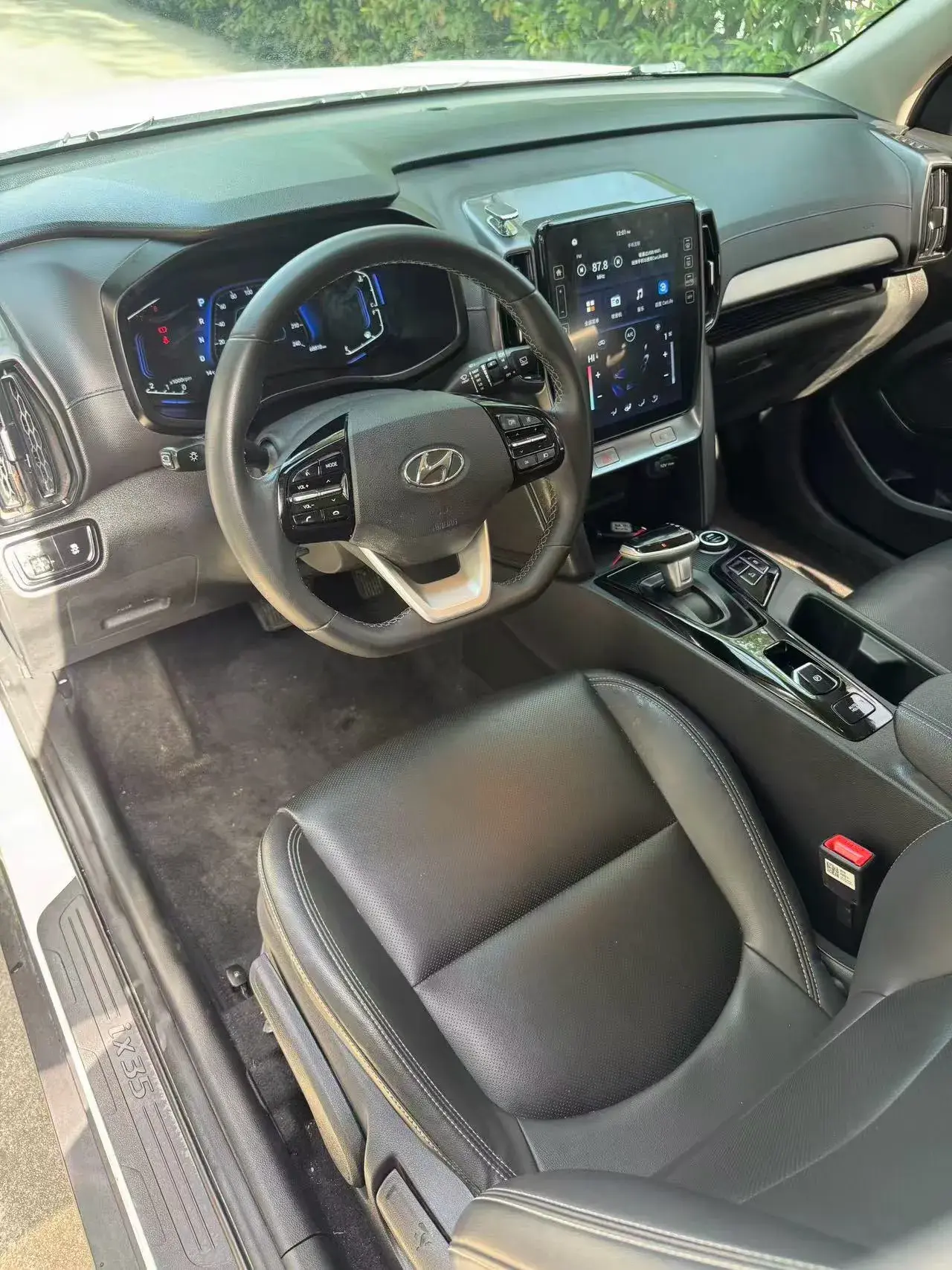 2021 HYUNDAI IX35 thumbnail 4