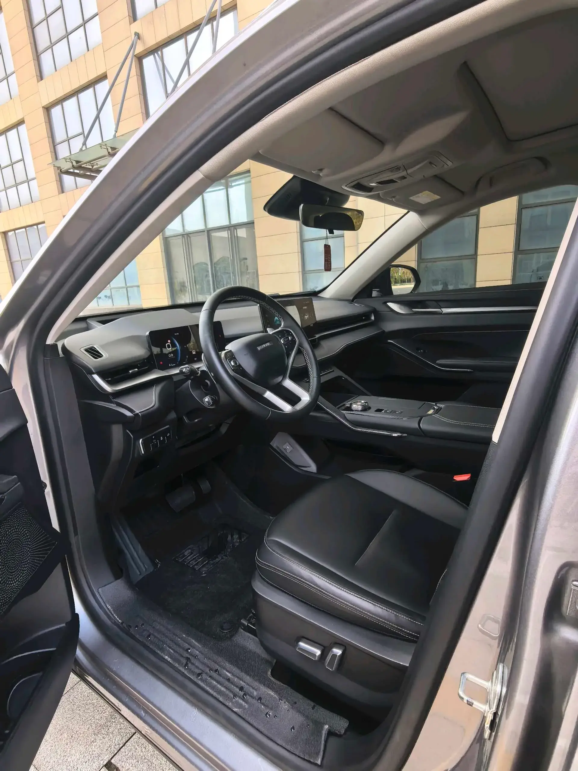 2022 HAVAL H6 thumbnail 4