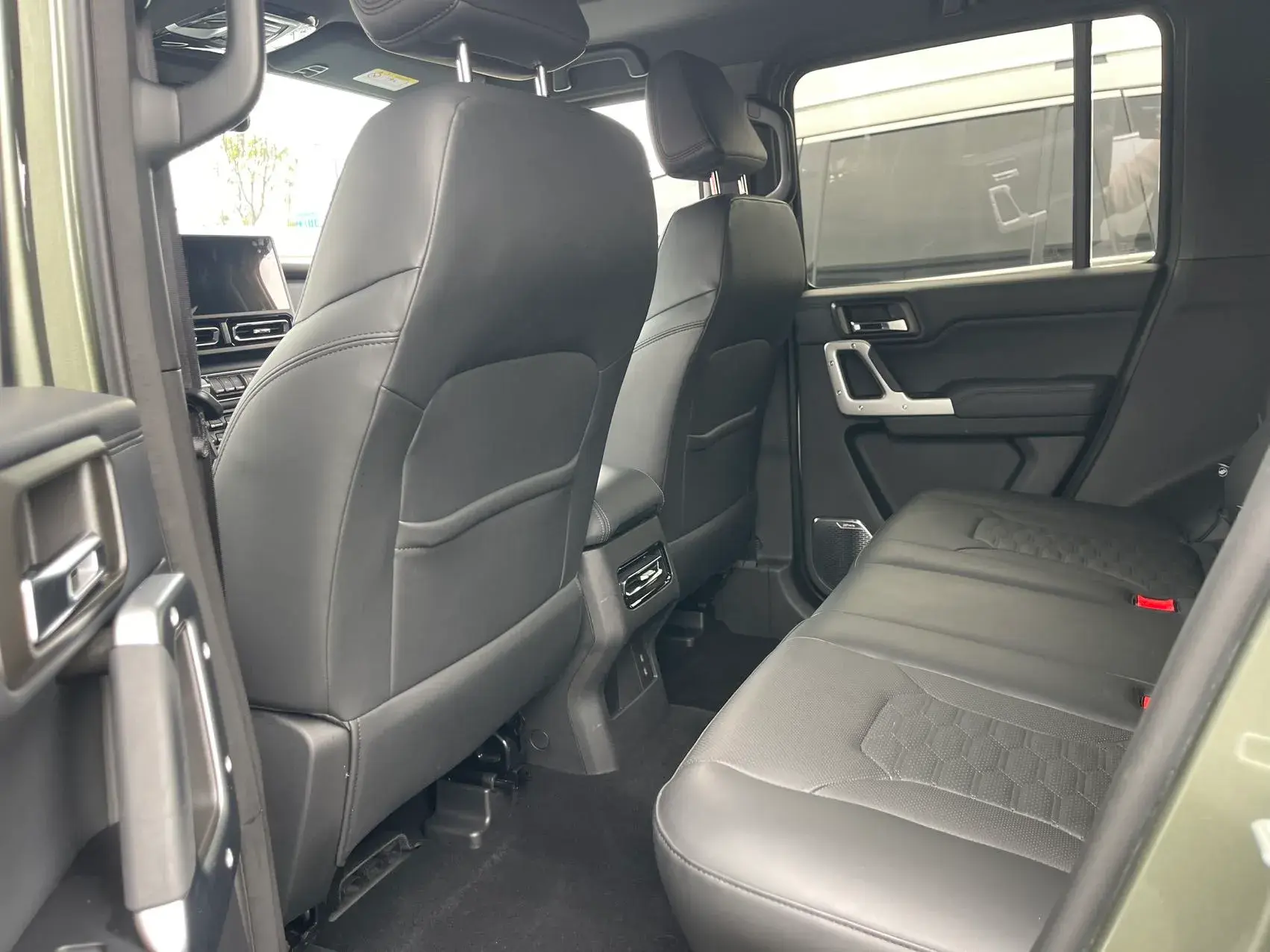 2024 212 212 thumbnail 4