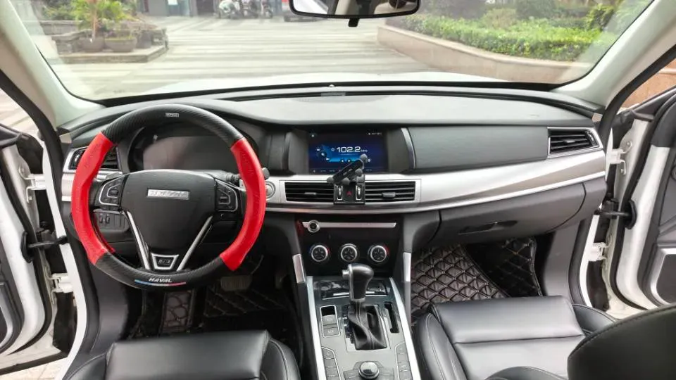 2018 Haval H7 2.0T 231HP L4 6DCT,autocango,china used car exporter,china ev exporter,chinese used car exporter,chinese used ev exporter