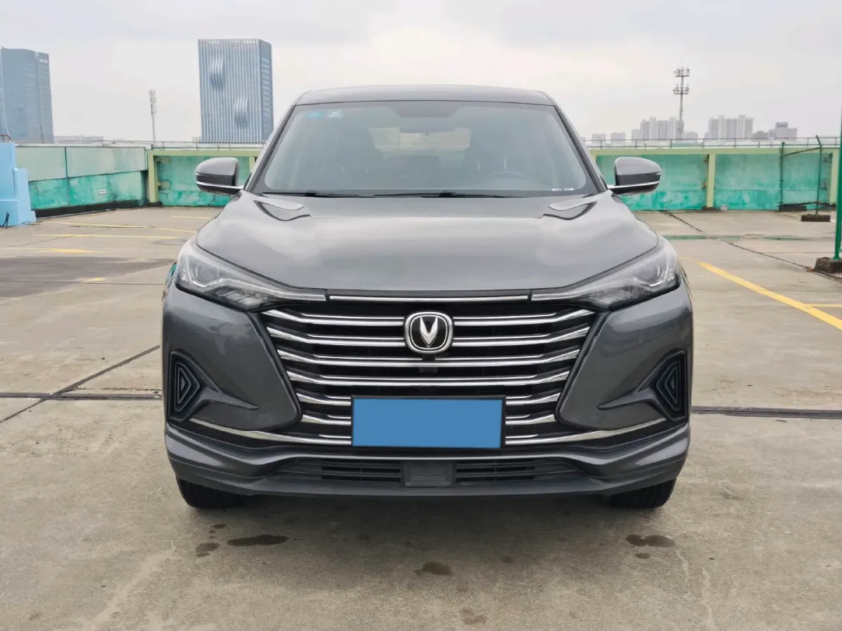 2020 ChangAn CS75 Plus 1.5T 178HP L4 6MT,autocango,china used car exporter,china ev exporter,chinese used car exporter,chinese used ev exporter