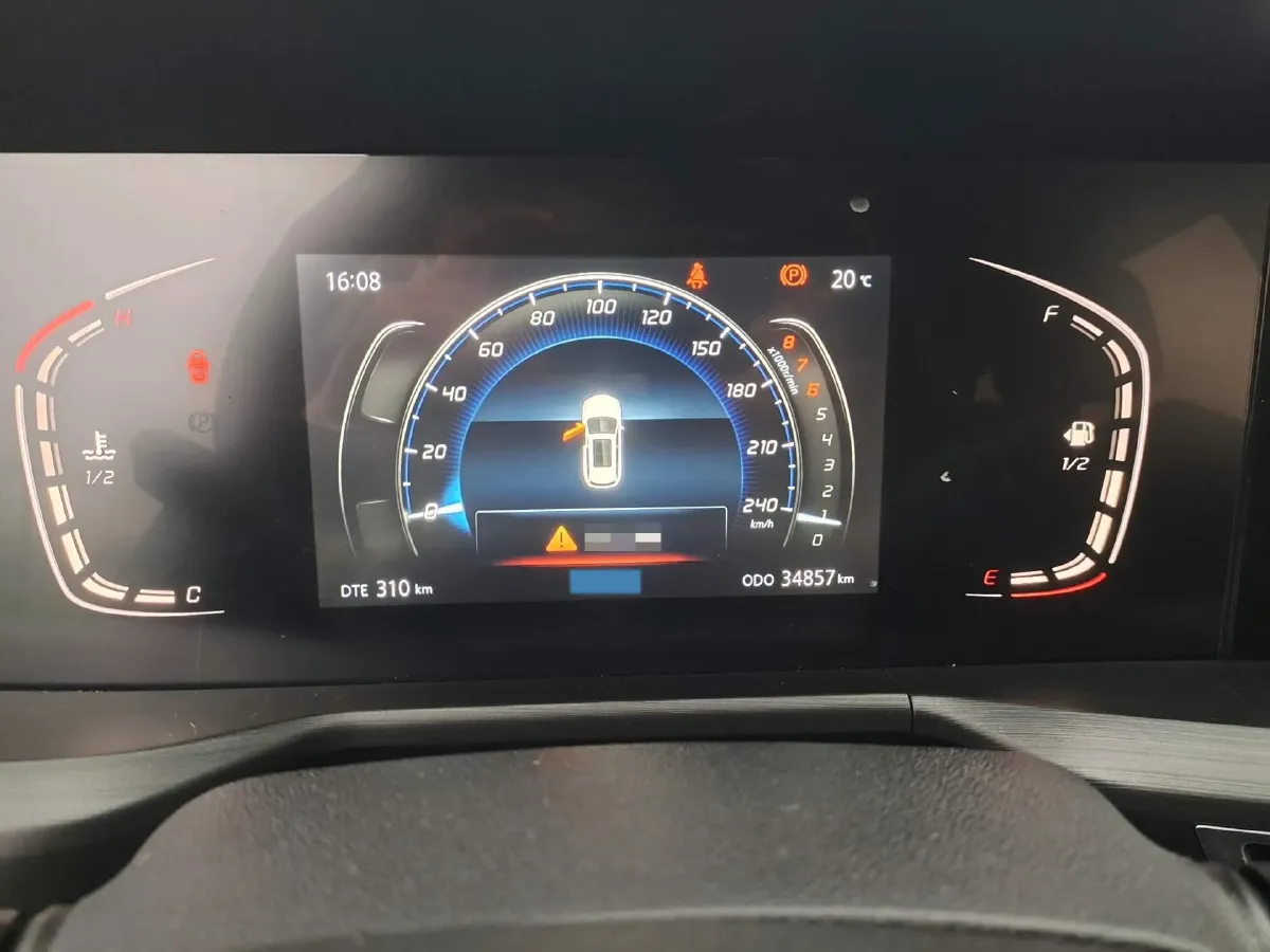 2020 ChangAn CS75 Plus 1.5T 178HP L4 6MT,autocango,china used car exporter,china ev exporter,chinese used car exporter,chinese used ev exporter