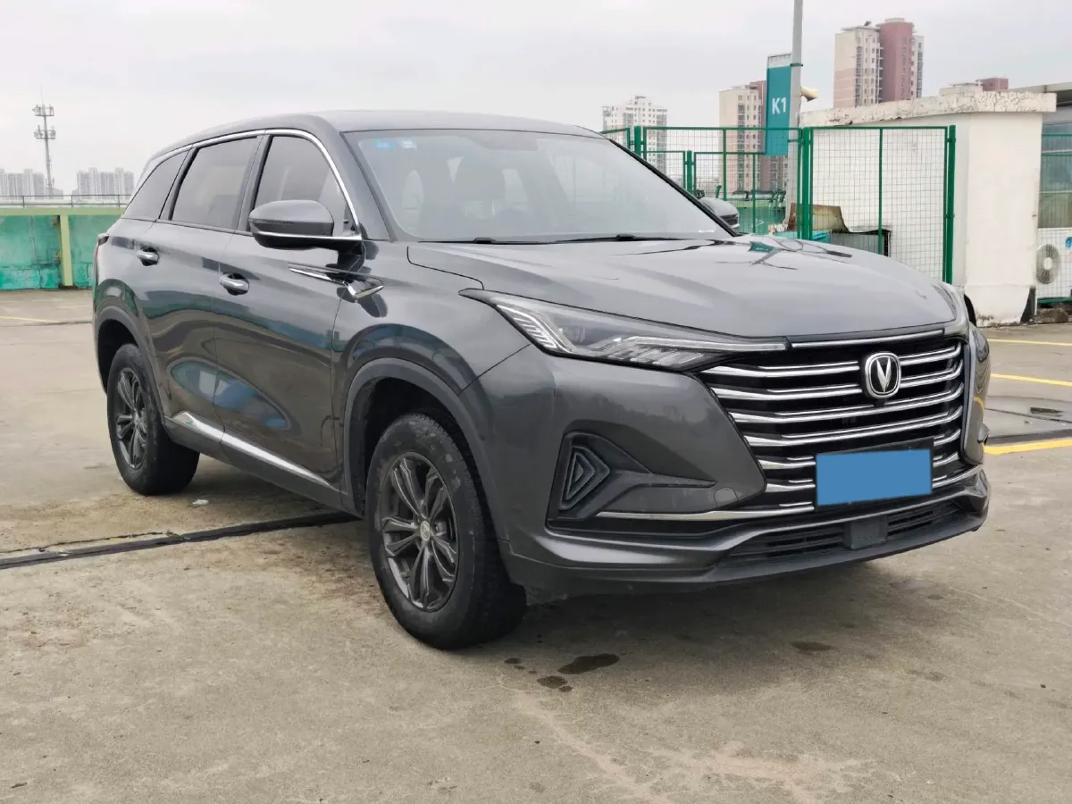 2020 ChangAn CS75 Plus 1.5T 178HP L4 6MT,autocango,china used car exporter,china ev exporter,chinese used car exporter,chinese used ev exporter