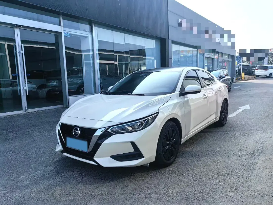 2020 NISSAN SYLPHY view 1