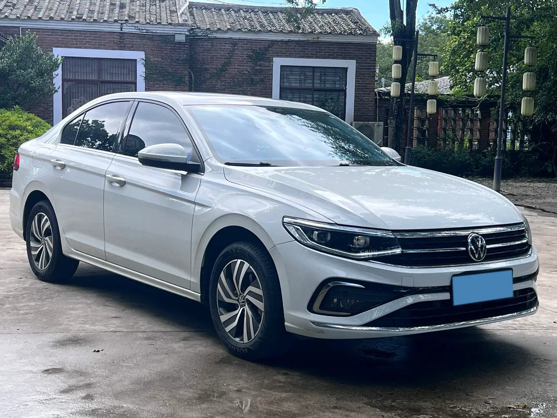 2023 VOLKSWAGEN BORA thumbnail 3