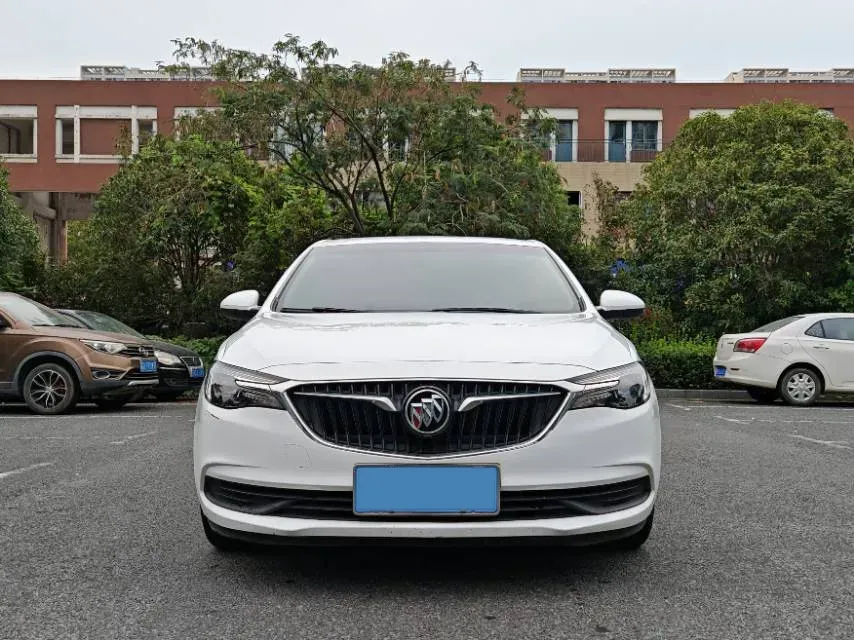 2020 Buick Regal 2.0T 237HP L4 9AT,autocango,china used car exporter,china ev exporter,chinese used car exporter,chinese used ev exporter