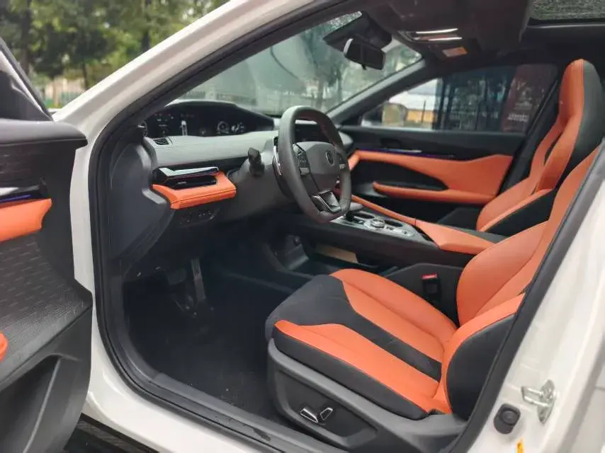 2023 CHANGAN UNI-V thumbnail 4