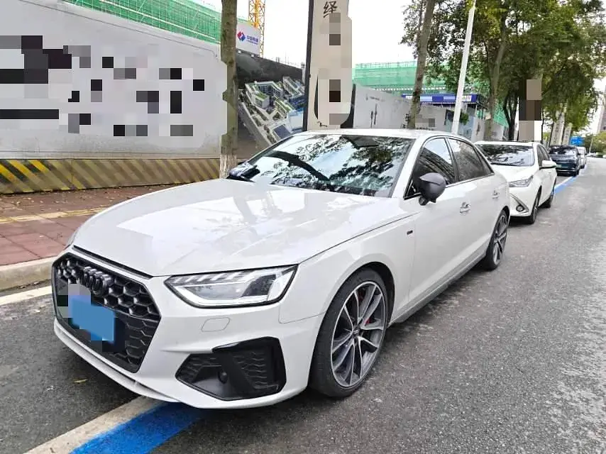 2020 AUDI A4L view 1