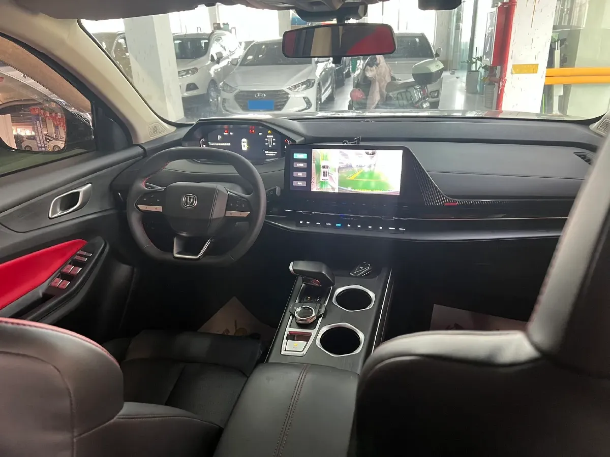 2022 ChangAn Oshan X7 Plus 1.5T 188HP L4 7DCT,autocango,china used car exporter,china ev exporter,chinese used car exporter,chinese used ev exporter