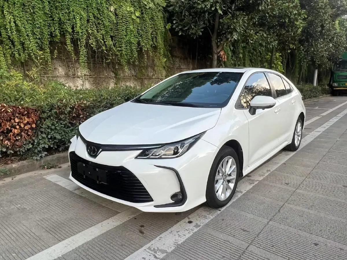 2021 Toyota Corolla 1.2T 116HP L4 CVT