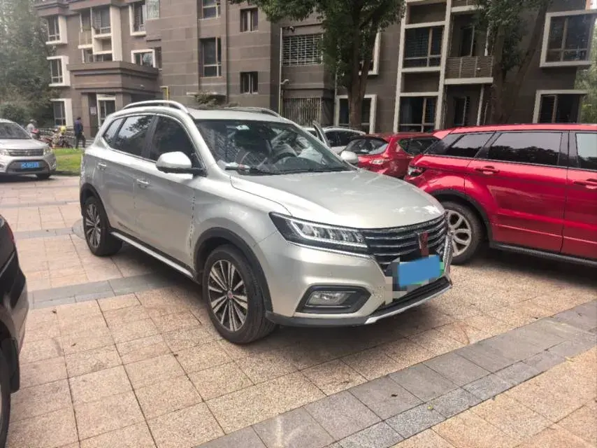 2017 ROEWE RX5 thumbnail 2