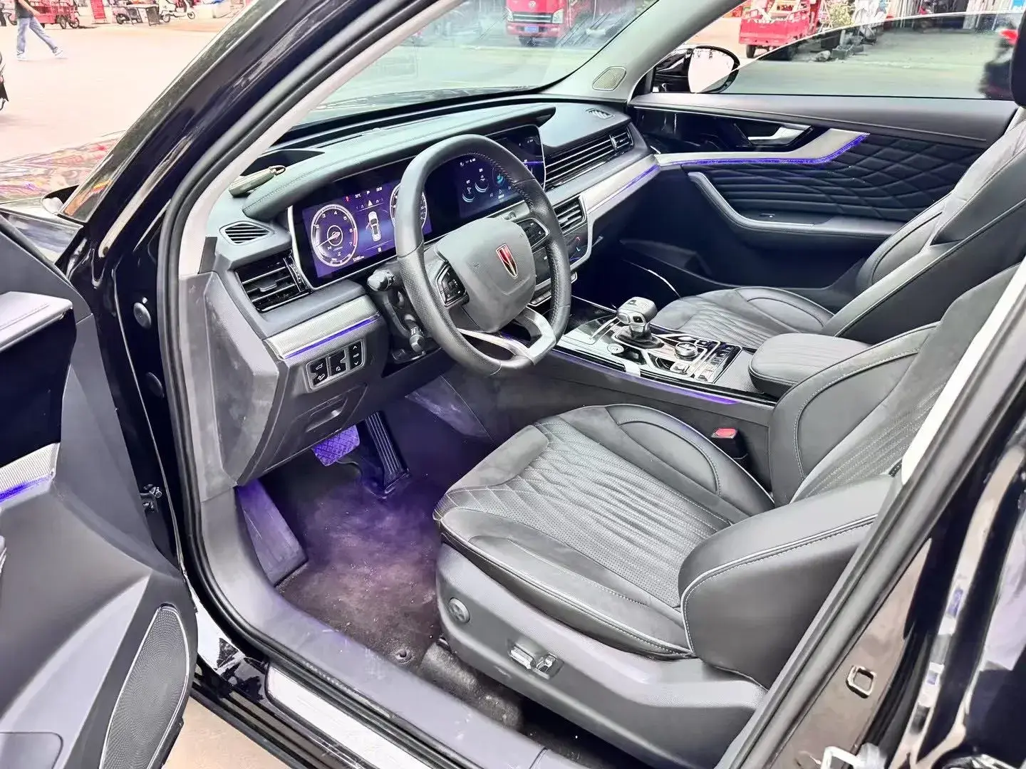 2022 HONGQI HS5 thumbnail 3