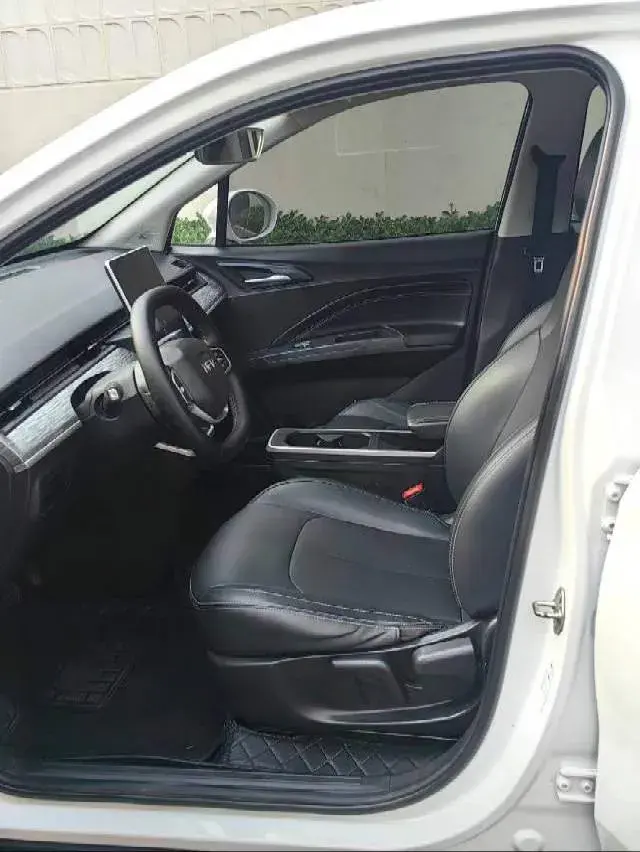 2022 NETA U thumbnail 4