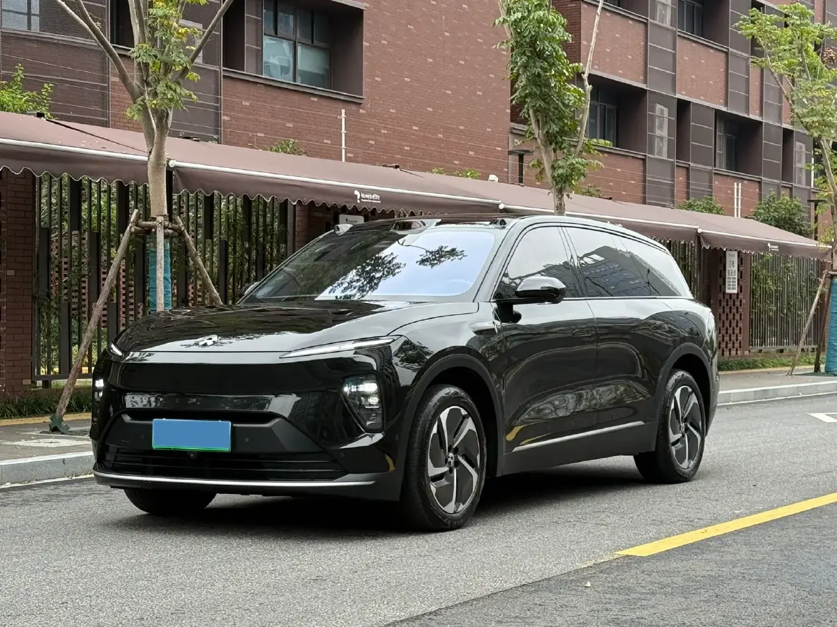 2023 NIO ES8 BEV 75KWH