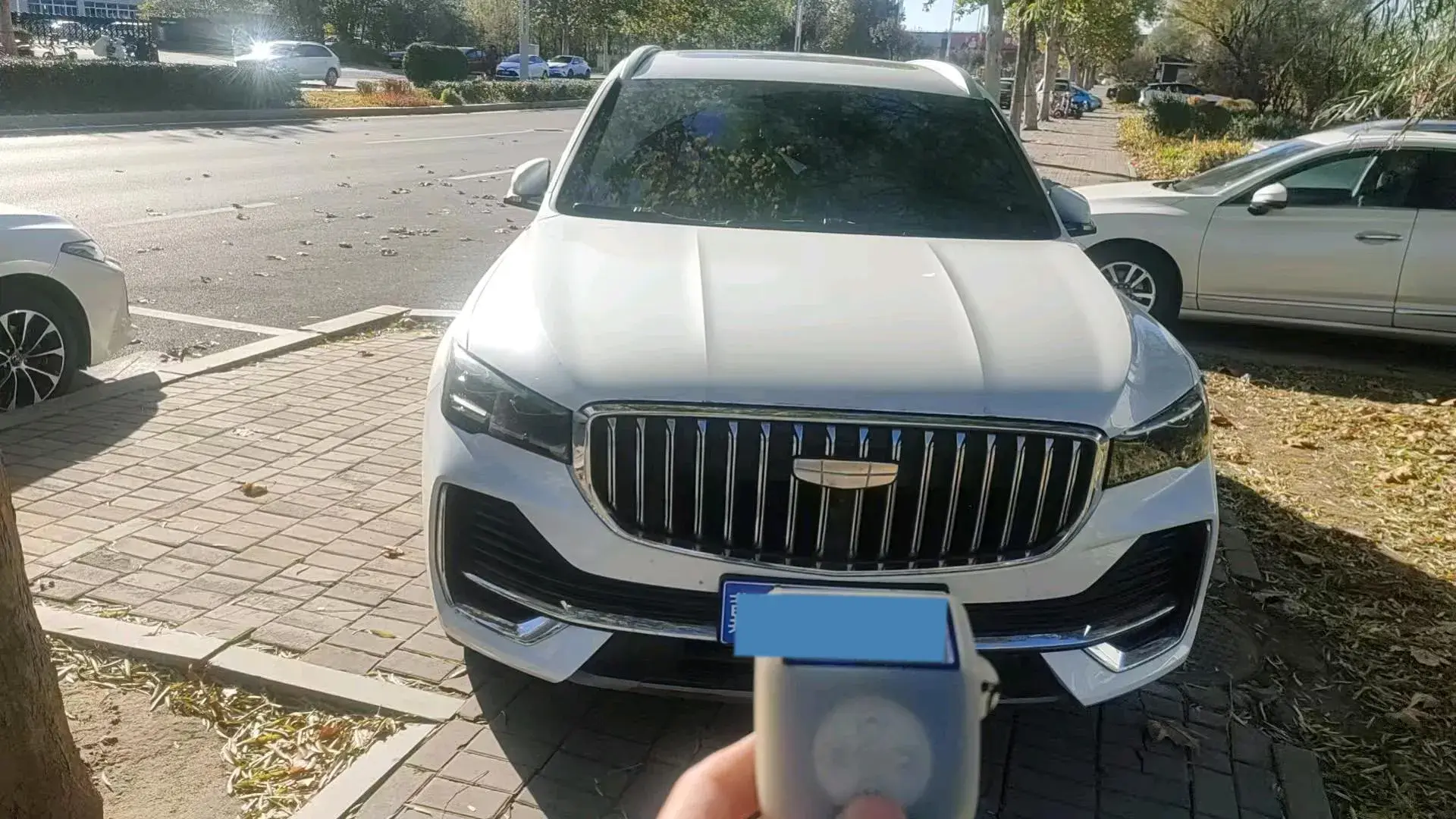 2025 GEELY MONJARO thumbnail 2