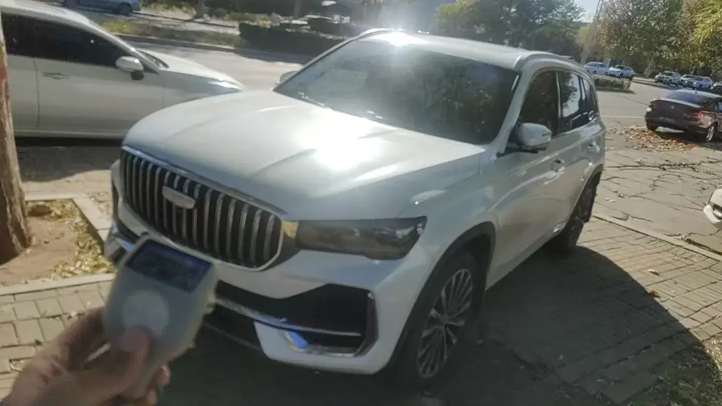 2025 GEELY MONJARO view 1