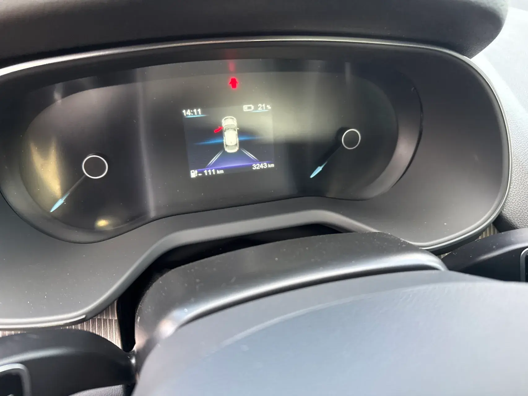 2022 HONGQI E-QM5 thumbnail 4