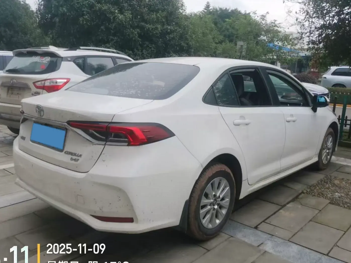 2019 TOYOTA COROLLA thumbnail 4