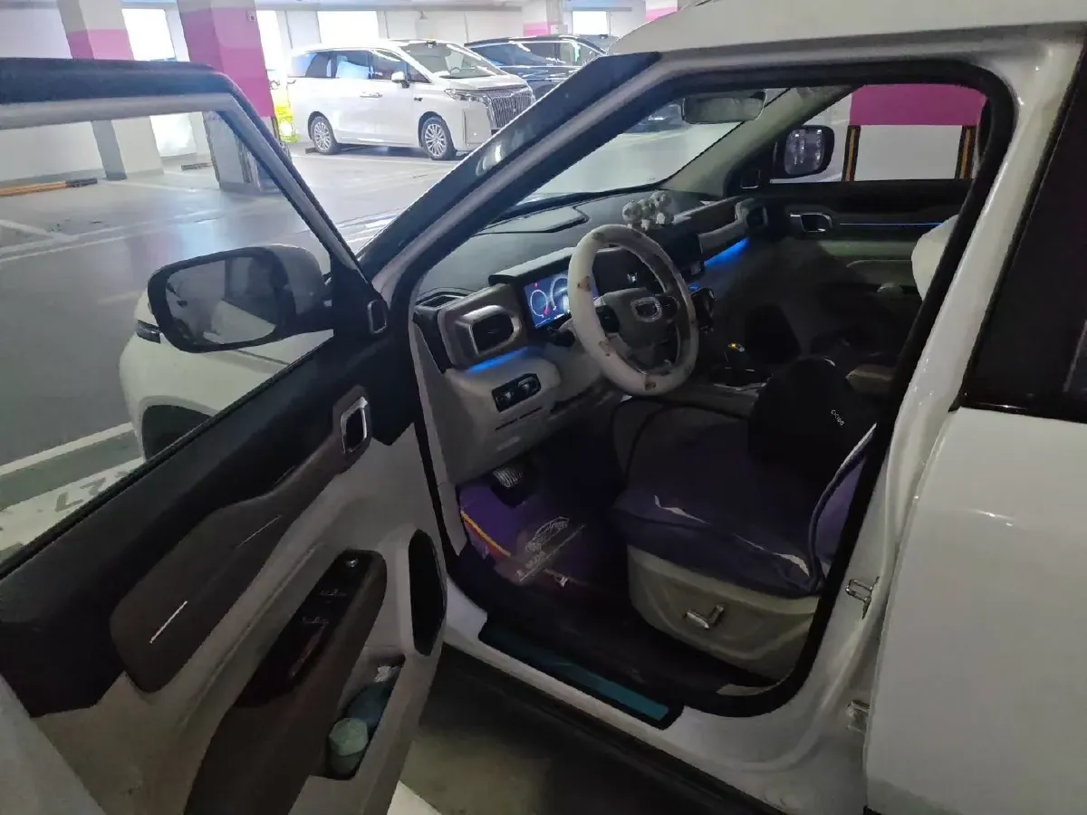 2020 Geely ICON 1.5T 177HP L3 7DCT,autocango,china used car exporter,china ev exporter,chinese used car exporter,chinese used ev exporter