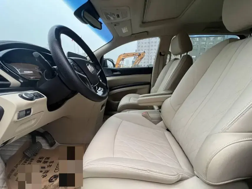 2023 BUICK GL8 thumbnail 4