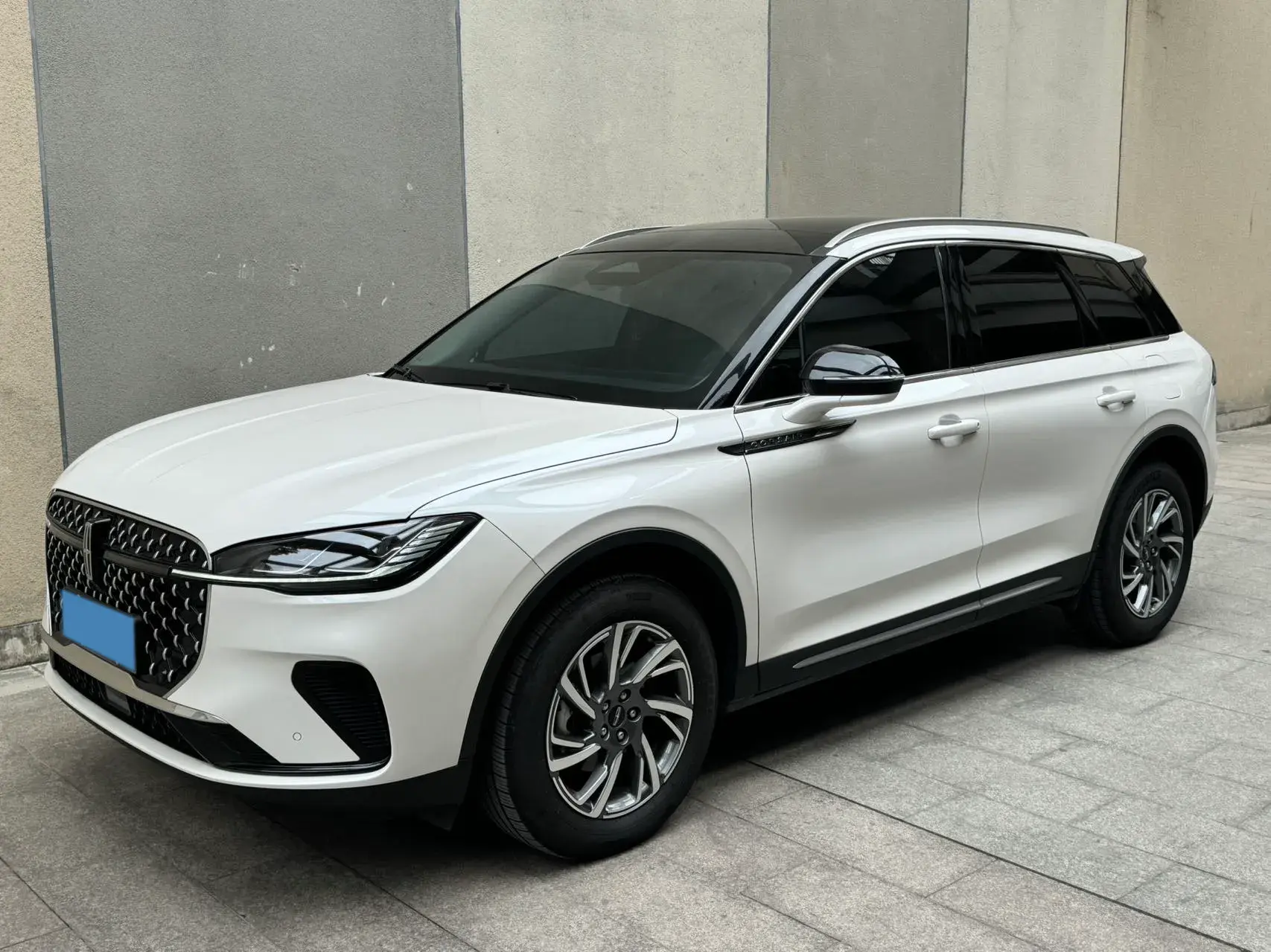 2024 LINCOLN CORSAIR view 1