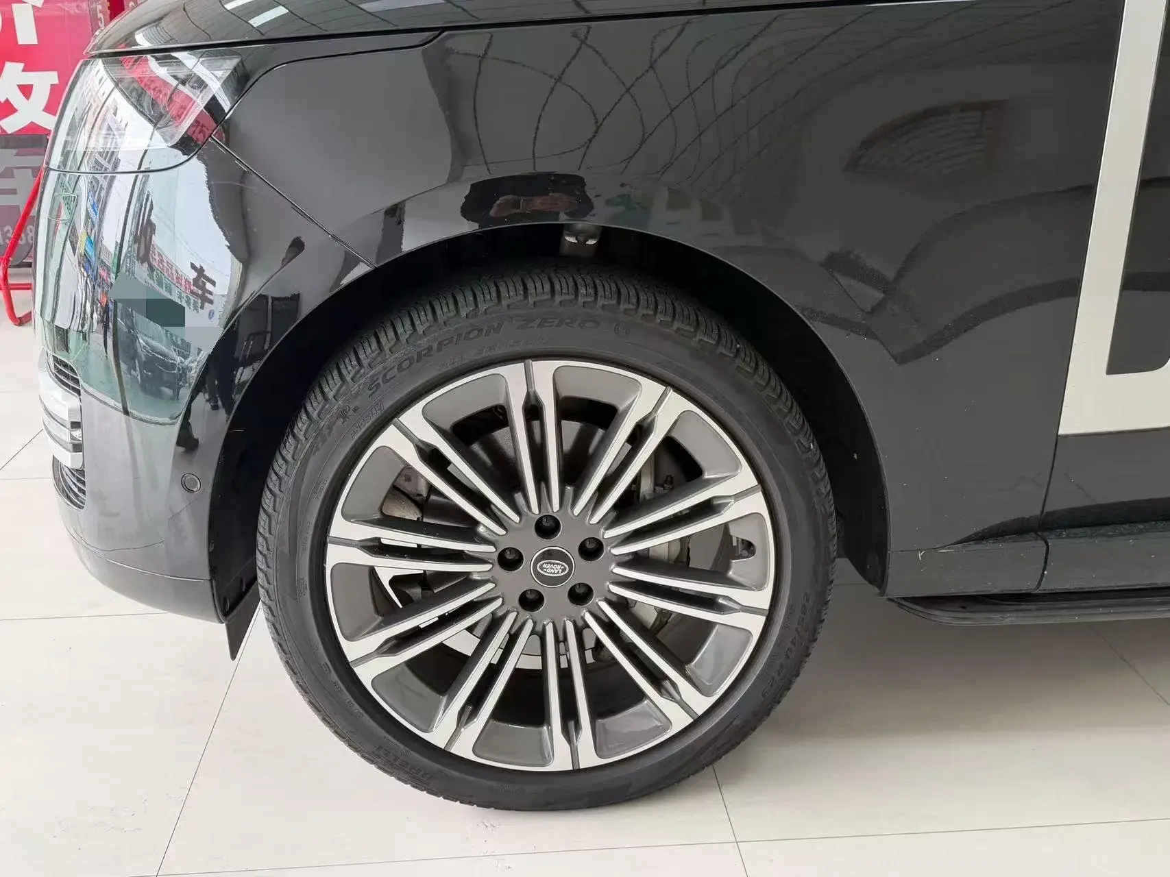 2022 LAND ROVER thumbnail 3