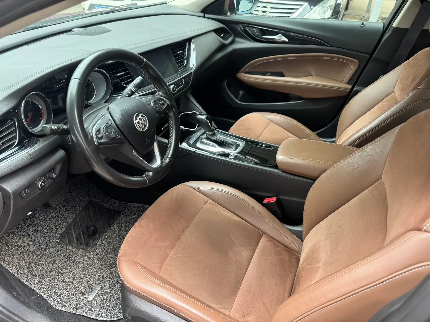 2019 BUICK REGAL thumbnail 4