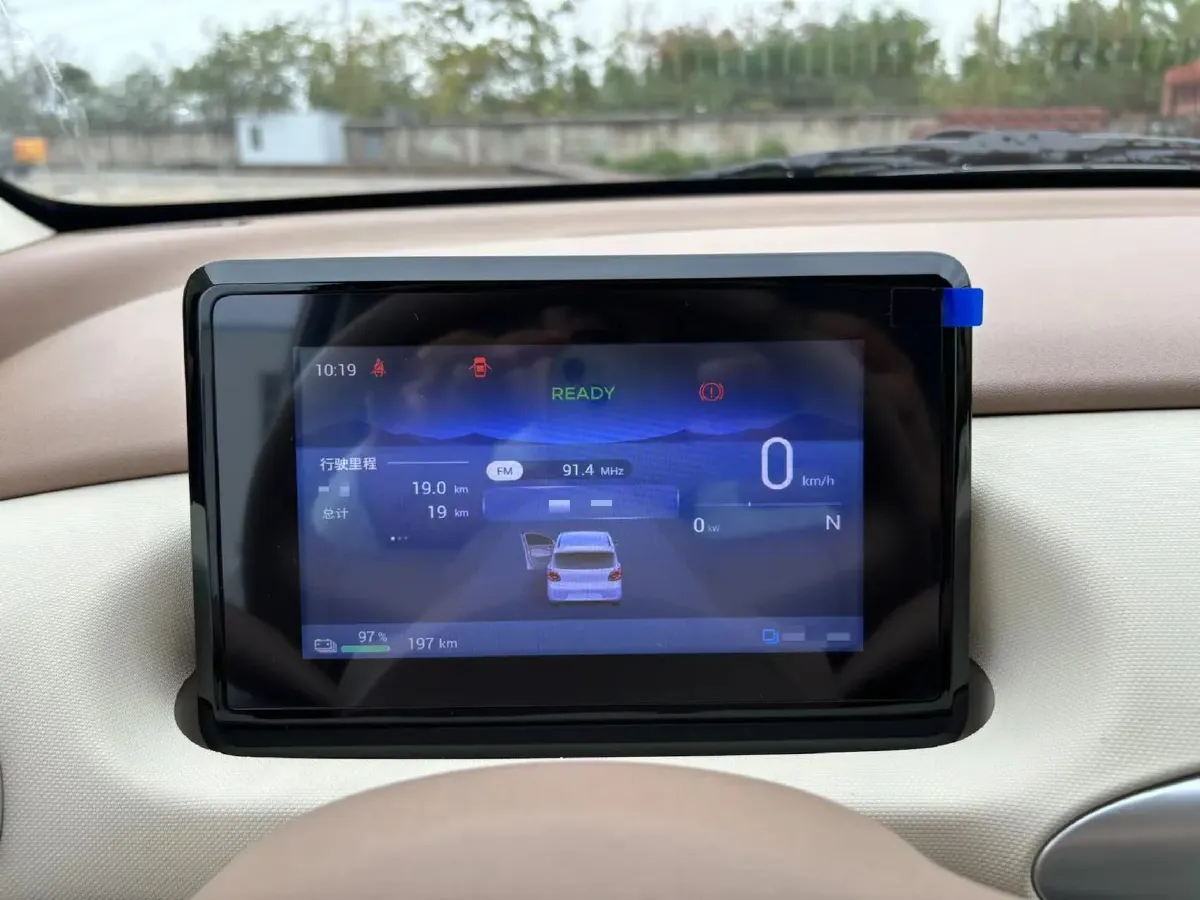 2025 WuLing HongGuang MINI EV BEV 16.2KWH,autocango,china used car exporter,china ev exporter,chinese used car exporter,chinese used ev exporter