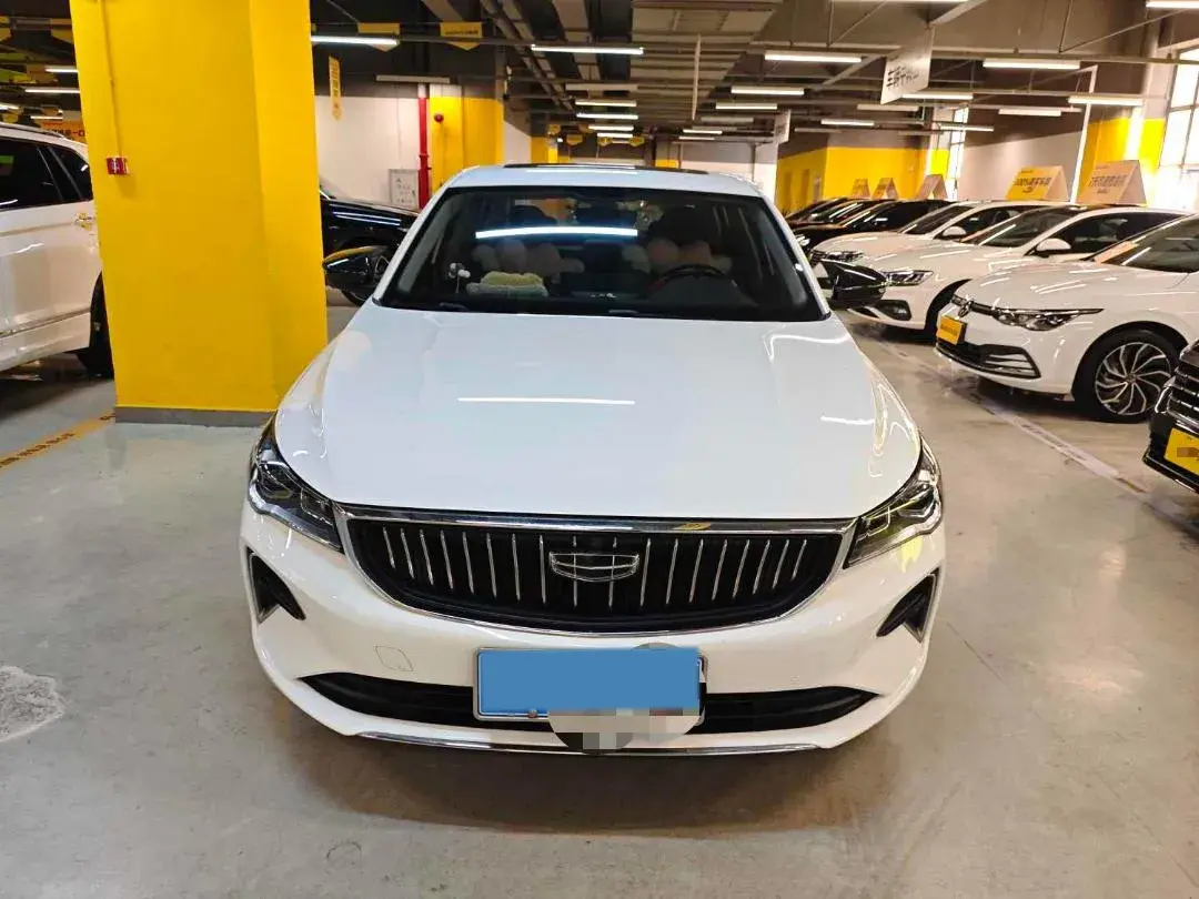 2023 GEELY EMGRAND thumbnail 2