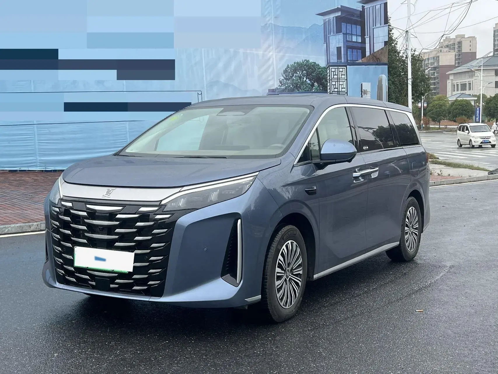 2025 BYD XIA view 1