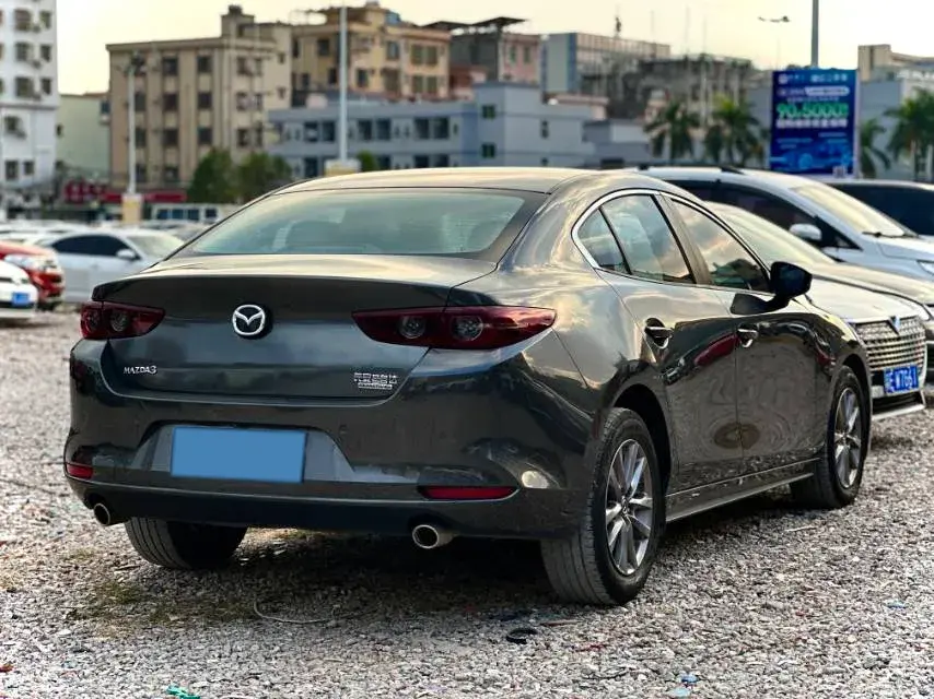 2020 MAZDA 3 thumbnail 4